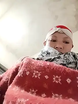 callistra online show from 11/28/25, 11:18