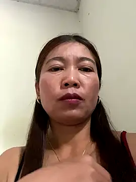 Milky-milk online show from 10/27/25, 02:15