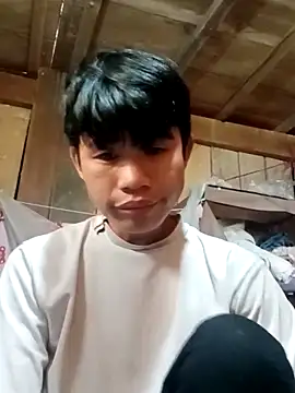 Snapshot of Nhyy_xx chatting on 03/22/26, 06:17 Nhyy xx online show from 03/22/26, 06:17