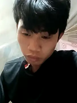 Snapshot of Nhyy_xx chatting on 03/27/26, 08:26 Nhyy xx online show from 03/27/26, 08:26