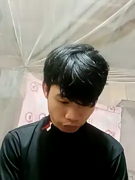 Snapshot of Nhyy_xx chatting on 03/29/26, 02:33 Nhyy xx online show from 03/29/26, 02:33