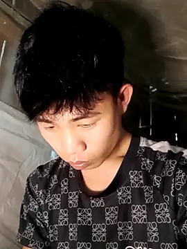 Snapshot of Nhyy_xx chatting on 04/26/26, 09:51 Nhyy xx online show from 04/26/26, 09:51