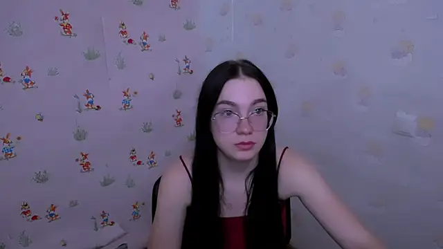 Snapshot of MiraBabe_ chatting on 10/29/25, 10:17 MiraBabe  online show from 10/29/25, 10:17