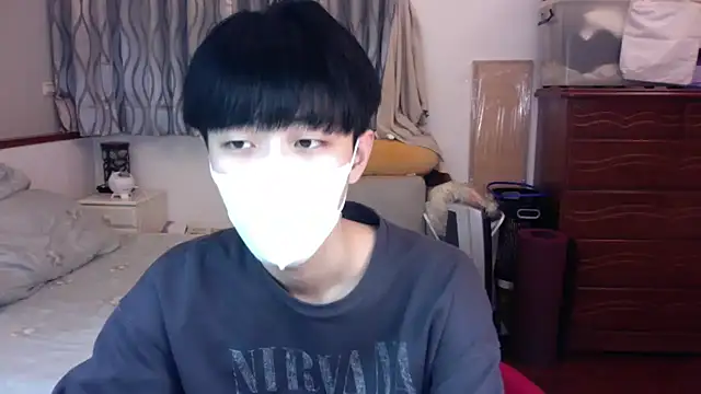 kai101010 online show from 11/28/25, 03:04