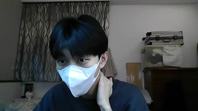 Snapshot of kai101010 chatting on 01/13/26, 10:42 kai101010 online show from 01/13/26, 10:42