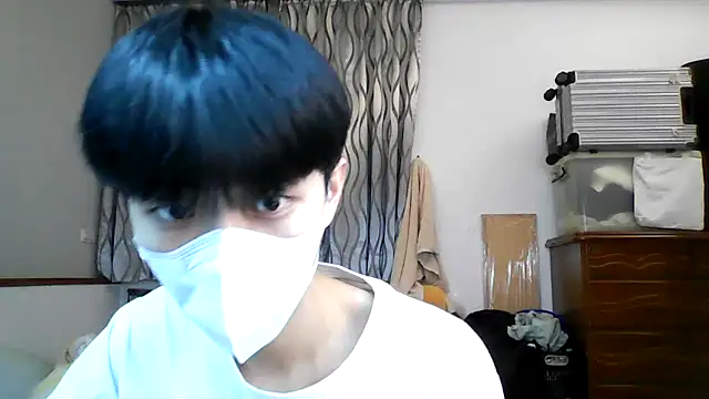 Snapshot of kai101010 chatting on 07/31/26, 03:33 kai101010 online show from 07/31/26, 03:33