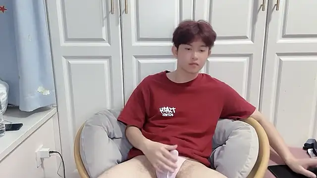 xlong00099 online show from 10/04/25, 05:11