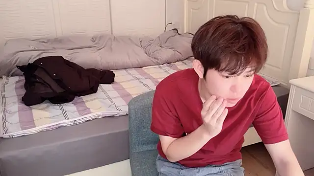 xlong00099 online show from 12/03/25, 05:37