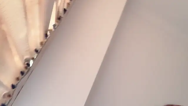 xlong00099 online show from 12/04/25, 04:44