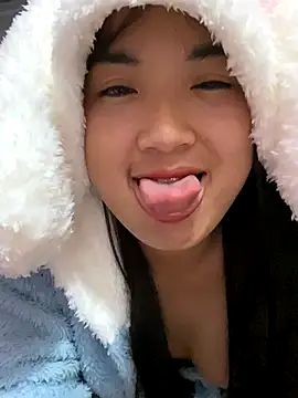 Lina-sexyy online show from 11/28/25, 03:36