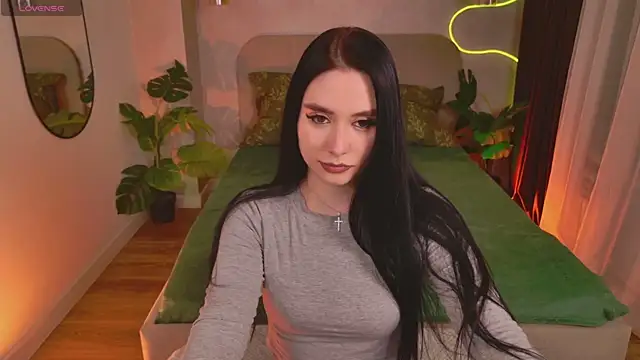 B Monica  online show from 05/22/26, 08:47