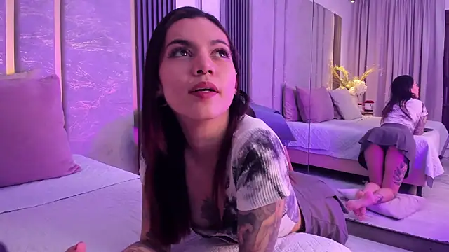 Vero Jenkins online show from 09/21/25, 02:29