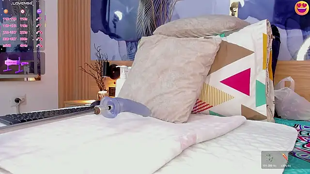 Anabacker01 online show from 11/26/25, 07:26