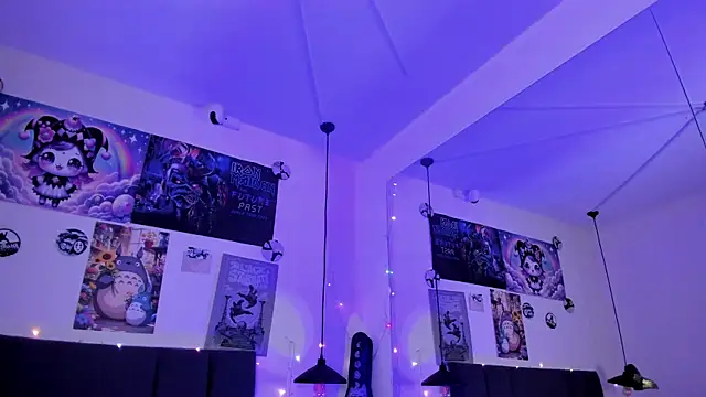 SabrinaV  online show from 05/25/26, 11:16