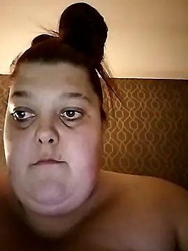 Snapshot of SassyClassyxox chatting on 10/14/25, 08:20 SassyClassyxox online show from 10/14/25, 08:20