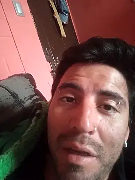 Snapshot of Lionardovssf35 chatting on 09/17/25, 07:59 Lionardovssf35 online show from 09/17/25, 07:59