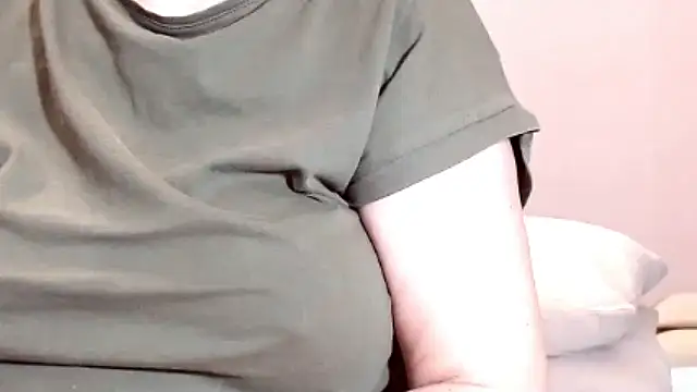 Snapshot of NastyAssxx chatting on 02/14/26, 02:25 NastyAssxx online show from 02/14/26, 02:25