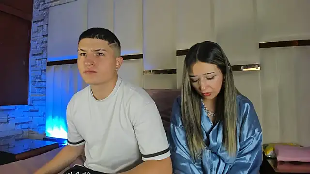 Snapshot of ANLLELOAndANGELA chatting on 04/13/26, 04:12 ANLLELOAndANGELA online show from 04/13/26, 04:12