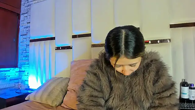 Snapshot of ANLLELOAndANGELA chatting on 04/19/26, 04:39 ANLLELOAndANGELA online show from 04/19/26, 04:39