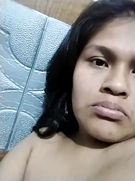 Snapshot of Karin_39 chatting on 03/07/26, 01:35 Karin 39 online show from 03/07/26, 01:35