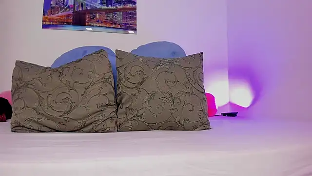 Snapshot of _maria_celestee_ chatting on 10/20/25, 06:41 maria celestee online show from 10/20/25, 06:41