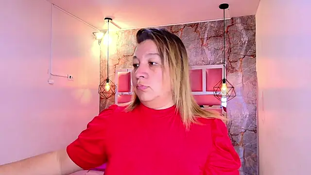 MaylinRosse  online show from 04/28/26, 06:57