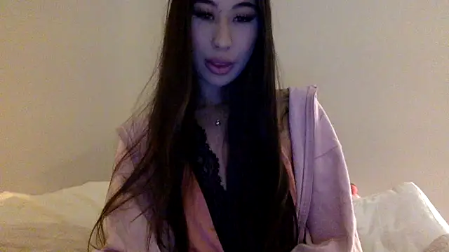 Snapshot of pinkybaby444 chatting on 09/23/25, 04:04 pinkybaby444 online show from 09/23/25, 04:04