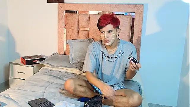 DemianSalvatore online show from 11/28/25, 07:16