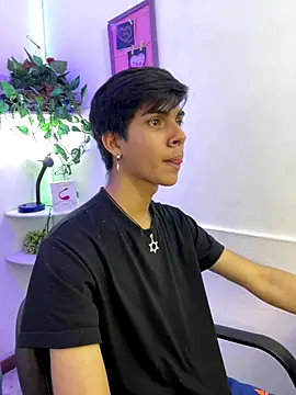 David 925  online show from 12/15/25, 08:02