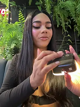 Savannahfisher online show from 06/12/26, 11:25