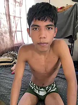 Snapshot of P4NT0J4 chatting on 01/15/26, 10:57 P4NT0J4 online show from 01/15/26, 10:57