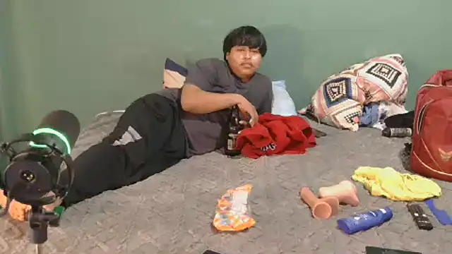 Snapshot of P4NT0J4 chatting on 03/01/26, 01:07 P4NT0J4 online show from 03/01/26, 01:07