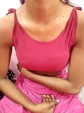 Snapshot of liza_rani12 chatting on 12/02/25, 05:46 liza rani12 online show from 12/02/25, 05:46