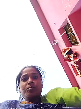 Hot reshmaji online show from 12/14/25, 10:42