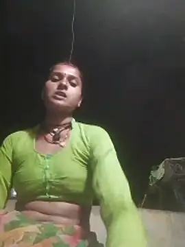 Snapshot of Hot_reshmaji chatting on 06/08/26, 03:01 Hot reshmaji online show from 06/08/26, 03:01