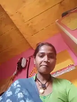 Snapshot of Hot_reshmaji chatting on 07/11/26, 06:05 Hot reshmaji online show from 07/11/26, 06:05