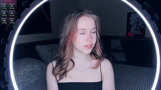 Snapshot of MaliaBourraine chatting on 02/09/26, 07:12 MaliaBourraine online show from 02/09/26, 07:12