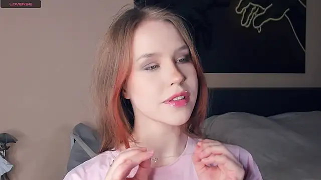 Snapshot of MaliaBourraine chatting on 02/28/26, 07:20 MaliaBourraine online show from 02/28/26, 07:20