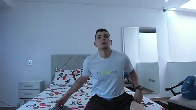 BooyHott  online show from 09/24/25, 07:28