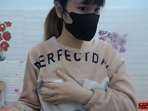 Snapshot of Hannie_26 chatting on 11/26/25, 01:12 Hannie 26 online show from 11/26/25, 01:12