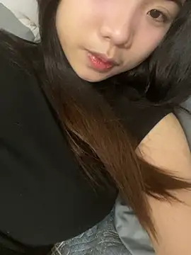 Snapshot of -Tania- chatting on 03/18/26, 02:58 -Tania- online show from 03/18/26, 02:58