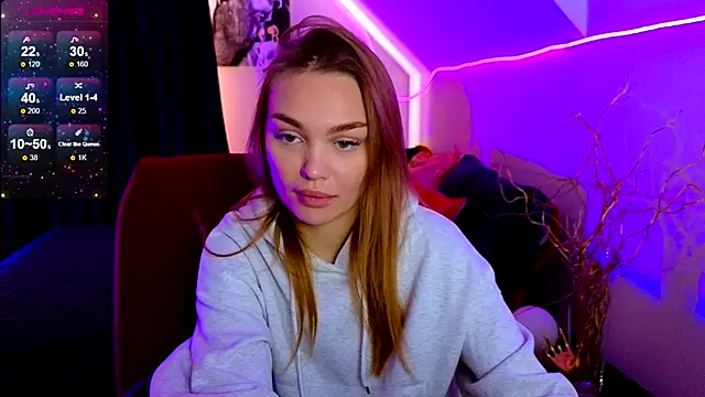 KitsyMoore online show from 09/26/25, 01:15