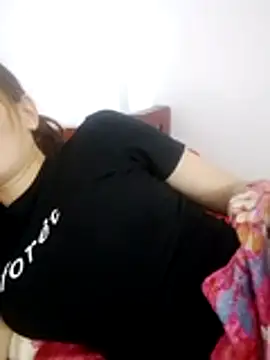 phuongxinhxan online show from 11/18/25, 02:39