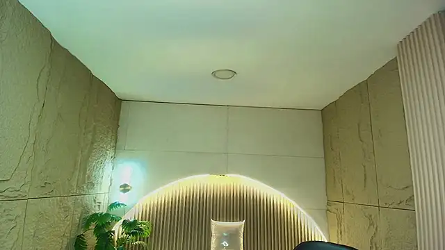 dany r  online show from 11/26/25, 12:50