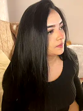 Snapshot of Mericute_ chatting on 10/10/25, 02:10 Mericute online show from 10/10/25, 02:10