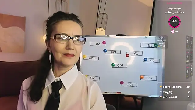 Snapshot of Irene_Marlow chatting on 12/21/25, 02:13 Irene Marlow online show from 12/21/25, 02:13