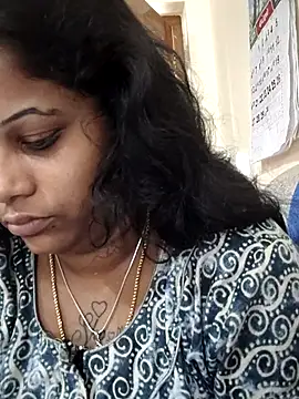 sweetqueen143 online show from 10/09/25, 03:59