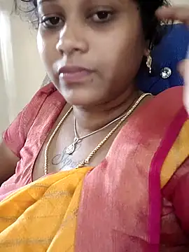 sweetqueen143 online show from 11/22/25, 04:44