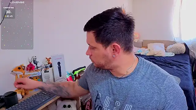 ryden 01 online show from 11/06/25, 03:57