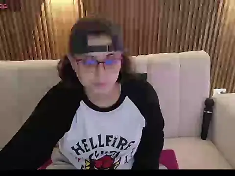 dirty feelena online show from 05/11/26, 05:02